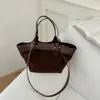 Bolso tote grande de ante vintage transfronterizo para mujer, nuevo bolso de hombro para ir al trabajo de otoño 2026, bolso cruzado versátil