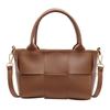 Bolso de Mano Tejido Nicho Mujer 2025 Nuevo Moda Transfronteriza Simple Bolso Balde Retro Trendy Crossbody Bolso de Mujer