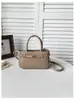 Bolso de mano simple estilo coreano para mujer, nuevo modelo primavera 2026, moda casual para el día a día con una textura elegante, bolso bandolera de un solo hombro