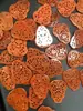 Jadeíte vermelho esculpido à mão corrente de clavícula oca pingente pequeno making diy estilo nacional material de brinco de jade