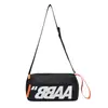 Mochila Color-blocking com Letras e Alça Larga Chegada Nova Primavera 2026 Grande Capacidade para o Dia a Dia Ombro Único Transversal Bolsa Almofada