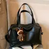 Bolsa Tote de Design da Moda para Mulheres 2025 Nova Retro Versátil Grande Capacidade Ombro Transversal Transfronteiriça