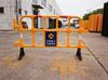 Barreras de Aislamiento de Plástico, Prevención de Colisiones de Tráfico, Cercas de Aislamiento de Plástico Móviles para Carreteras de Construcción Municipales, Suministro y Venta al por Mayor