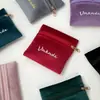 Bolsa de terciopelo portátil con cremallera de suministro directo para empaque de joyas, anillos y accesorios, bolsa de almacenamiento de terciopelo de doble cara