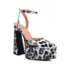 40-43 Europeo y Americano talla grande primavera y verano damas tacones altos comercio exterior transfronterizo color leopardo impermeable plataforma tacón grueso punta afilada fresco