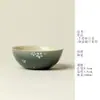 Xícara de chá branca pintada à mão com padrão de musgo, boca redonda, design requintado, estilo japonês, adequada para degustação de chá e cerimônias de chá Kung Fu