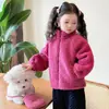 Chaqueta de Forro Polar para Niñas Otoño e Invierno 2025 Nueva Ropa Exterior Gruesa de Algodón con Pelo para Niños Top Cálido de Invierno para Bebé Niña