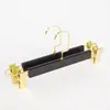 Perchas Negras de Lujo Hechas a Medida Transfronterizas para Hoteles y Tiendas de Ropa, Perchas de Marca de Gama Alta y Perchas para Pantalones, Al por Mayor en Stock