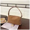 Bolso Nuevo de Gamuza Compacto de Nicho para Mujer, Bolso de Mano Sencillo y de Moda de Color Sólido, Bolso de Hombro Retro y Elegante para el Trabajo