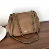 Bolsa grande de capacidade retrô e estilosa, novo modelo 2026, textura da moda, design de corrente simples, adequada para uso diário, alto apelo estético, bolsa de ombro ou bolsa transversal