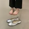 Zapatos de Tacón Bajo con Lazo First Encounter Season 2026 Nuevos Versátiles para el Trabajo Plisados Puntera Cuadrada Estilo Dulce Tacones de Ballet