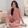 Novos Pijamas Femininos 2026 para Outono e Inverno, Algodão Puro, Manga Longa, Tamanho Grande, Listrado, Casual, Solto, Adequado para Usar ao Ar Livre, Conjunto de Roupa para Casa