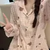 Pijama de Oso Pequeño a Cuadros Rosas de Alto Valor Conjunto de Dos Piezas Cardigan con Solapa Doble Largo Primavera y Otoño Ropa de Casa para Dormitorio Estudiantil