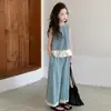 Conjunto de top tipo babydoll de mezclilla sin mangas y pantalones de pierna ancha para niñas de verano, ropa infantil, conjunto de dos piezas de top tipo tank top y pantalones cropped para niñas