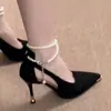 2026 Verano Punta Francesa Tacón de Copa de Vino Zapatos Planos de Moda para Mujer Decoración Metálica Tacón de Aguja Profesional Versátil Sexy Tacones Altos