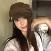 Nuevo gorro de vendedor de periódicos de metal plisado y con borde enrollado de otoño para mujer, boina de alto nivel estilo Maillard que hace que la cara se vea más pequeña