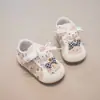 Zapatos para bebé para niñas, nuevo modelo primavera 2026, zapatillas elegantes y de moda para niños pequeños, lindos zapatos para bebé de suela suave