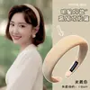 2025 Elegante Temperamento Top Alto Caveira Faz Rosto Menor Faixa de Cabelo Moda Feminina Aba Larga Pressiona Cabelo Acessório de Cabeça Redutor de Idade Estiloso Aro de Cabelo
