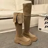 Botas altas da moda, novas, com sola grossa, emagrecedoras, versáteis, 2026, outono e inverno, botas de equitação, femininas, acima do joelho, superfície de veludo grossa