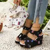 Sandalias de cuña de plataforma gruesa para mujer, que aumentan la altura, nuevas de verano 2026, talla grande, sandalias casuales con cierre de velcro para comercio exterior