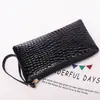 Fábrica de Guangzhou atacado barraca de bolsas femininas fornecimento bolsa de mão feminina bolsa coreana para celular porta-moedas presentes