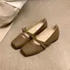 Lan Gui Estatura Pequeña Zapatos Mary Jane Vintage con Aumento de Altura Flor de Camelia Primavera 2026 Nuevos Zapatos Casuales para Mujer