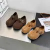 Versión de cuero suave~Nuevos zapatos de plataforma Birkenstock de suela gruesa para verano que aumentan la altura para personas menudas, zapatos de moda Mary Jane versátiles y elegantes
