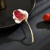 Broche de flor de lirio de color esmaltado con incrustaciones de circonitas, elegante broche de temperamento de alta calidad, broche de collar con hebilla de flor, ramillete femenino