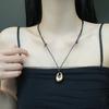 Collar de Frijol con Cordón de Cuero Ajustable Deslizante Estilo Blogger para Mujer Nicho Minimalista Cadena de Suéter de Gama Alta Accesorios Europeos y Americanos