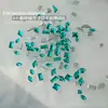 Decoraciones para uñas de fondo plano color esmeralda, diamantes K9 de fondo plano biselados de forma irregular súper brillantes, estilos mixtos de diamantes para uñas color verde oscuro en forma de marquisa