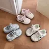 Zapatos Deportivos Infantiles Otoño Nuevo Estilo Zapatos de Niña Transpirables Casuales Niñas Pequeñas Suela Suave Antideslizantes Zapatos de Entrenamiento Alemanes para Niña