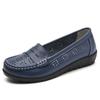 Zapatos de enfermera casuales nuevos para primavera y verano 2024, zapatos huecos para mujer, zapatos tipo mocasín, zapatos para madre, suela de tendón de res, fabricantes directos