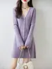 Vestido de Lã 100% Puro com Decote em V para Mulheres no Outono e Inverno, Saia de Tricô de Manga Sino Pequena para Usar por Baixo, Saia Suéter, Comprimento Médio