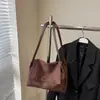 Bolso Retro de Gran Capacidad Transfronterizo para Mujer 2026 Nuevo Estilo Bolso de Hombro para Viajero Bolso Tote de Gamuza Relajado