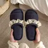 Zapatos de Luna Suaves para el Hogar Zapatos de Piso de Verano para Mujer Encaje de Gancho Dulce Corazón de Niña Zapatillas Cómodas Universales para las Cuatro Estaciones