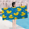 Toalla de playa toalla de baño toalla de microfibra toalla de baño rectangular chal al por mayor con estampado de pato amarillo de Amazon transfronterizo