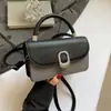 Bolsa de Mão Quadrada Pequena Retro Nova de Verão 2025, Bolsa Pequena Versátil de Ombro Transversal de Moda de Alto Padrão