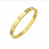 Pulsera de Cierre a la Moda, Pulsera Popular Chapada en Oro Rosa de Quinta Generación, Estilo Celebridad de Internet con Diez Diamantes, Cierre Incrustado con Diamantes, Mayoreo