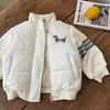 Elegante Chaqueta de Algodón con Capucha de Cachorro de Dibujos Animados para Niños 2025 Invierno Ropa para Niños Medianos y Pequeños Estilo Coreano Holgada Gruesa Ropa de Abrigo