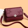 Bolso cruzado para mujer, novedad de 2025, de piel suave, elegante, moderno, pequeño, cuadrado, combinable con todo, ideal para madres de mediana edad.