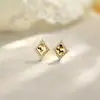 Pendientes de Plata de Ley S925 con Forma de Diamante Hielo Triturado para Mujer, Tachuelas de Moda de Lujo Ligero, Pendientes de Diseño Minimalista de Nicho al por Mayor