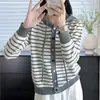 Cárdigan de punto abotonado a rayas de color contrastante estilo casual para mujer, chaqueta suéter con capucha de manga larga suelta, novedad de otoño 2026