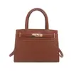 Elegante y estilosa bolsa pequeña cuadrada, nueva colección otoño 2026, bolsa tote simple y chic, bolso cruzado retro para mujer