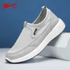 Zapatos Slip-On para Hombre de Tirar Hacia Atrás, Estilo Nuevo 2026 para Hombre, Suela Suave, Ligeros, Zapatos de Tela de Old Beijing para Verano, Zapatos Transpirables de Malla