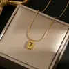 Colar de Aço Titânio Feminino Versátil de Alta Qualidade Luxo Leve Nicho Pingente Sete da Sorte Marca Corrente de Colar Corrente Joia Sem Cor