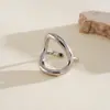 Anillo Redondo Abierto Geométrico Estilo Metal Europeo y Americano, Anillo de Dedo Índice de Viajero Moderno y Sencillo, Joyería Única de Nicho de Alta Gama