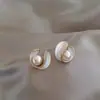 Pendientes de Perlas de Imitación Estilo Barroco de Gama Alta Pendientes de Diamantes Destellantes con Lazo de Nicho Lujo Accesible Pendientes Nuevo Estilo Caliente 2025