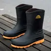 Zapatos Impermeables para Hombre de Moda Zapatos de Lluvia Botas de Lluvia Antideslizantes de Caña Media Cuatro Estaciones Estilo Nuevo Zapatos de Goma Juego de Pies Popular en Internet para Adultos Exportación