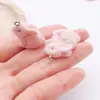 Resina Criativa Coelho Flocado Pequeno Animal Pingente Boneca Artesanal DIY 3D Acessório de Chaveiro de Celular