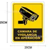 É proibido estacionar em frente à porta da garagem na Espanha.. Por favor, não estacione na área da entrada.. Existe um aviso de entrada e saída de veículos na parte interna da porta da garagem.